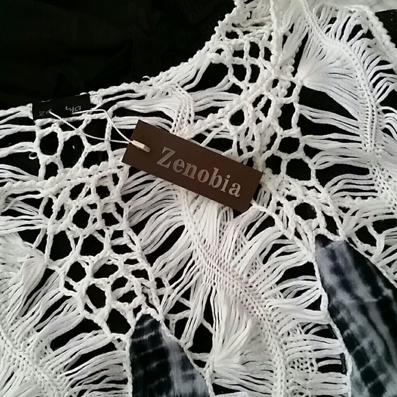 πHPπ Plus size sleeveless top - Picture 4 of 8